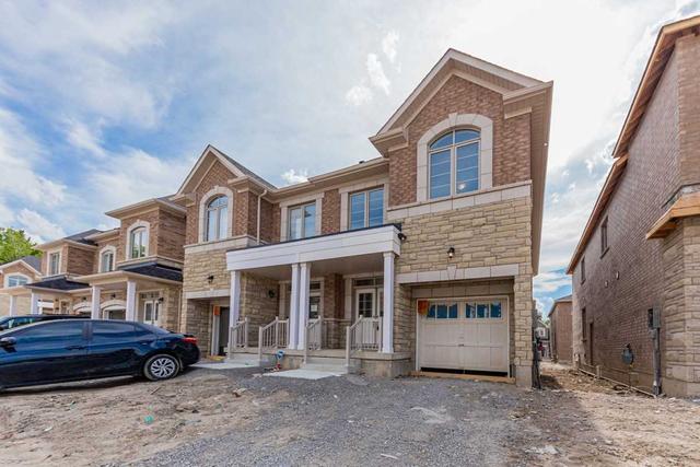 8 Reign Lane, House semidetached with 4 bedrooms, 4 bathrooms and 2 parking in Markham ON | Card Image
