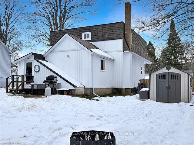 136 Isla St, House detached with 3 bedrooms, 2 bathrooms and 2 parking in Grey Highlands ON | Image 23