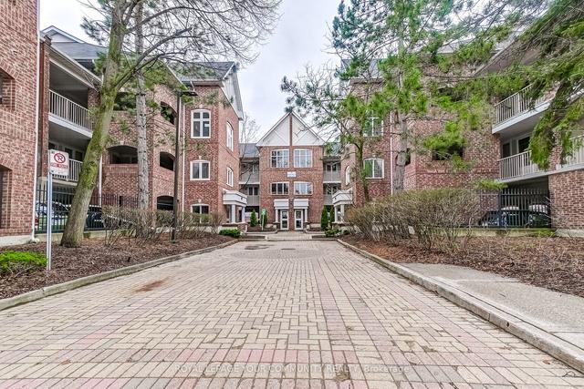 233 - 65 Bristol Rd E, Townhouse with 1 bedrooms, 1 bathrooms and 1 parking in Mississauga ON | Image 1