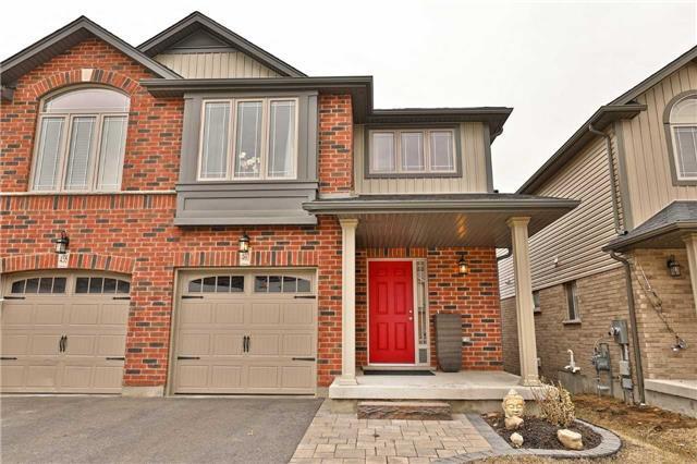 460 Starwood Dr, House semidetached with 3 bedrooms, 3 bathrooms and 1 parking in Guelph ON | Image 1