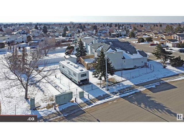 6119 156 Av Nw, House detached with 4 bedrooms, 3 bathrooms and 5 parking in Edmonton AB | Image 50