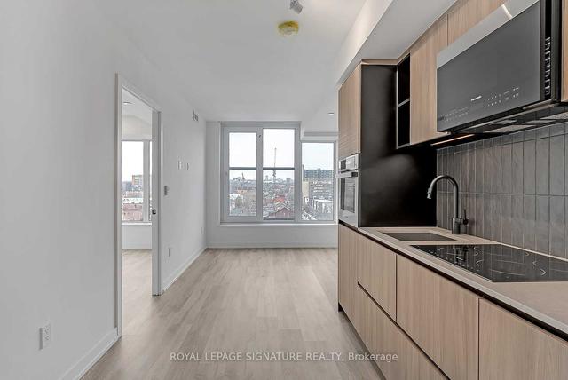 1008 - 2 Augusta Ave, Condo with 1 bedrooms, 2 bathrooms and 0 parking in Toronto ON | Image 12