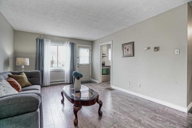 37 - 1010 Glen St, Townhouse with 3 bedrooms, 2 bathrooms and 1 parking in Oshawa ON | Image 9