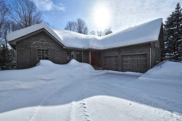 27 Nordic Tr, House detached with 3 bedrooms, 3 bathrooms and 6 parking in Oro Medonte ON | Image 1