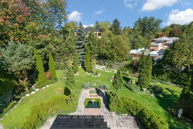 16 Catalda Crt, House detached with 4 bedrooms, 5 bathrooms and 6 parking in Toronto ON | Image 16