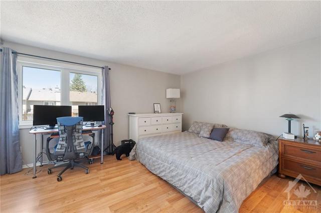 1703 Rodin Way, Townhouse with 3 bedrooms, 2 bathrooms and 1 parking in Ottawa ON | Image 14