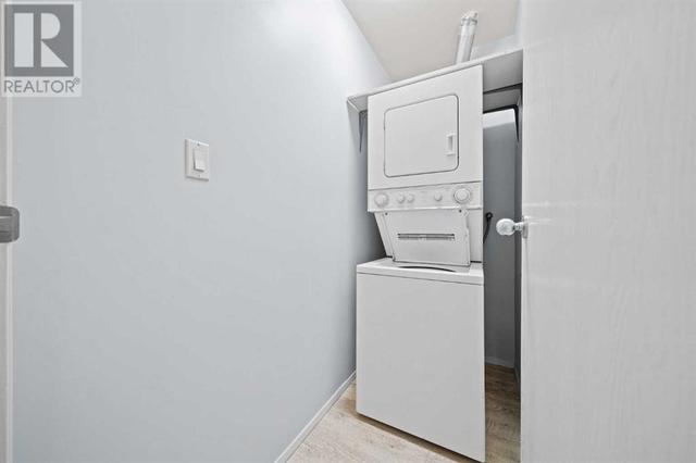 In-unit Washer and Dryer | Image 11