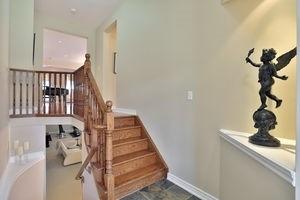 2127 Rochester Circ, House detached with 2 bedrooms, 2 bathrooms and 2 parking in Oakville ON | Image 9