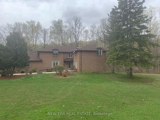 8644 Canyon Rd, House detached with 4 bedrooms, 3 bathrooms and 13 parking in Milton ON | Image 29