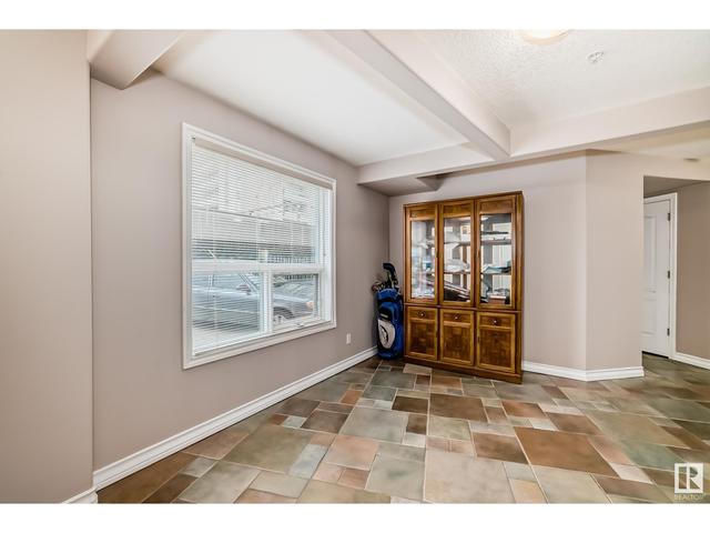 101 - 10855 Saskatchewan Dr Nw, Condo with 3 bedrooms, 2 bathrooms and 1 parking in Edmonton AB | Image 22