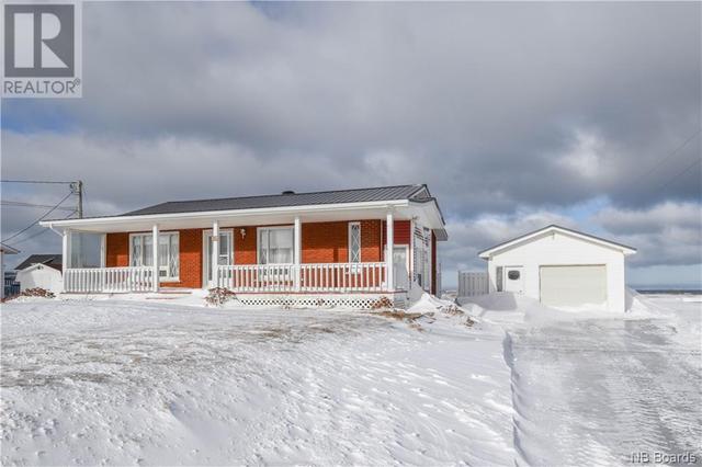530 Rue Acadie, House detached with 4 bedrooms, 2 bathrooms and null parking in Grande Anse NB | Image 2