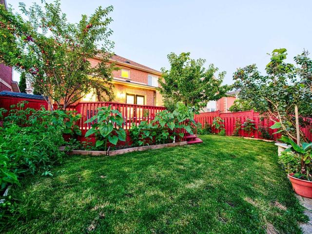 80 Hood Cres, House detached with 3 bedrooms, 4 bathrooms and 5 parking in Brampton ON | Image 30