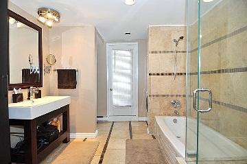 th04 - 2366 Queen St E, Townhouse with 2 bedrooms, 2 bathrooms and 1 parking in Toronto ON | Image 7