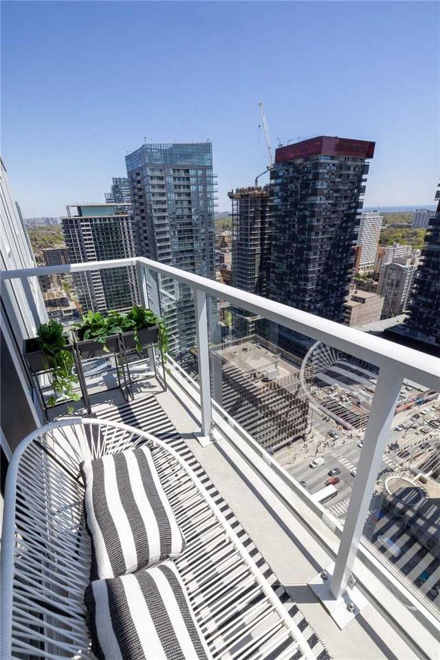 2607 - 33 Helendale Ave, Condo with 2 bedrooms, 2 bathrooms and 0 parking in Toronto ON | Image 21
