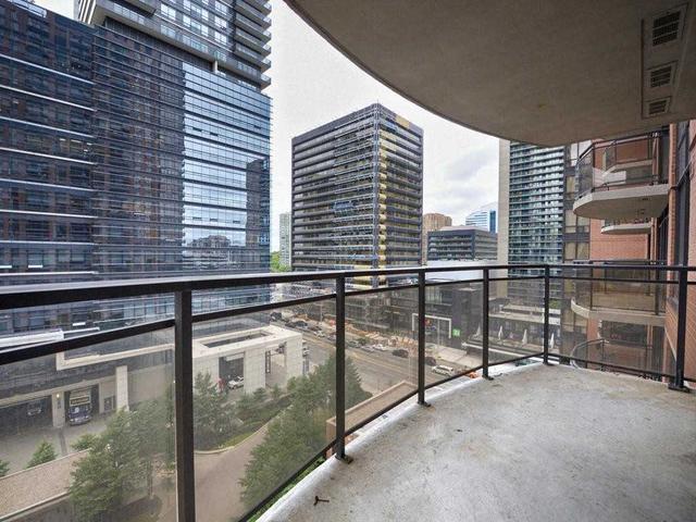 1005 - 33 Sheppard Ave E, Condo with 1 bedrooms, 1 bathrooms and 1 parking in Toronto ON | Image 8