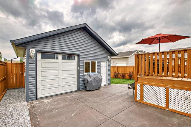 2 Radcliff Way, House detached with 3 bedrooms, 2 bathrooms and 440 parking in Sylvan Lake AB | Image 37