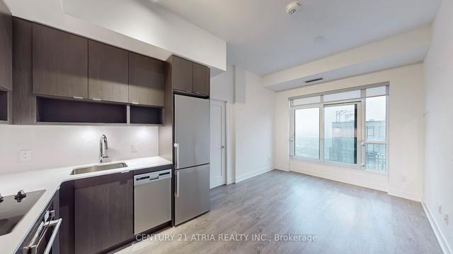3701 - 7 Mabelle Ave, Condo with 2 bedrooms, 2 bathrooms and 1 parking in Toronto ON | Image 3