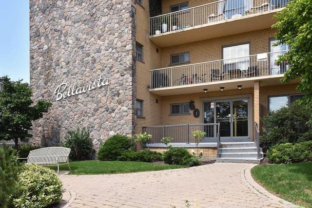 404 - 60 Gulliver Rd, Condo with 1 bedrooms, 1 bathrooms and 1 parking in Toronto ON | Image 1