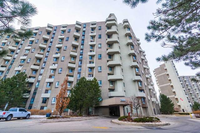d18 - 288 Mill Rd, Condo with 3 bedrooms, 3 bathrooms and 2 parking in Toronto ON | Image 1