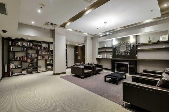 201 - 80 Absolute Ave, Condo with 1 bedrooms, 2 bathrooms and 1 parking in Mississauga ON | Image 20