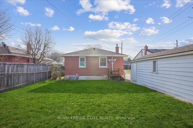 16 Greenwood St, House detached with 3 bedrooms, 2 bathrooms and 2 parking in Hamilton ON | Image 28