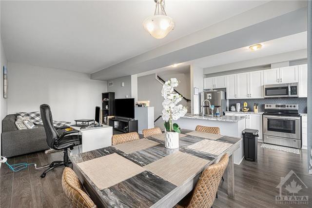 615 Prominence Way, Townhouse with 2 bedrooms, 2 bathrooms and 2 parking in Ottawa ON | Image 9