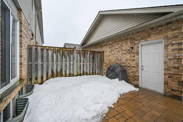 4 - 210 Dawn Ave, Townhouse with 3 bedrooms, 3 bathrooms and 1 parking in Guelph ON | Image 25