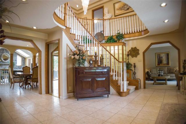 1036 Murphy Rd, House detached with 5 bedrooms, 4 bathrooms and 10 parking in Sarnia ON | Image 37