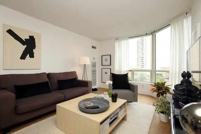 910 - 3 Hickory Tree Rd, Condo with 1 bedrooms, 1 bathrooms and 1 parking in Toronto ON | Image 25