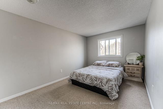 35 - 235 Saginaw Pkwy, Townhouse with 3 bedrooms, 2 bathrooms and 1 parking in Cambridge ON | Image 11