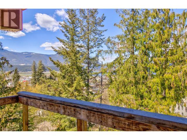 633 9 Street Se, House detached with 5 bedrooms, 3 bathrooms and 2 parking in Salmon Arm BC | Image 27