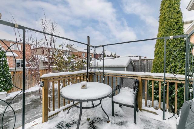 59 Meadowhawk Tr, House semidetached with 3 bedrooms, 4 bathrooms and 3 parking in Bradford West Gwillimbury ON | Image 27