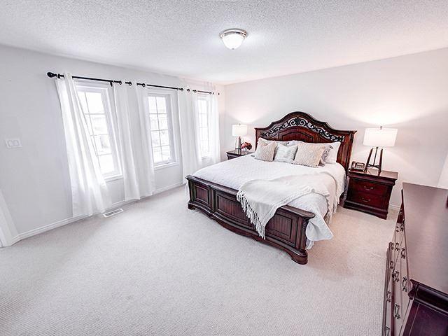 30 Armstrong Cres, House detached with 4 bedrooms, 4 bathrooms and 4 parking in Bradford West Gwillimbury ON | Image 7