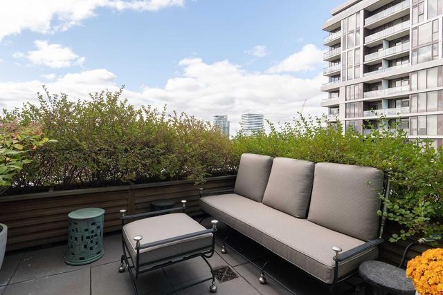 Ph1 - 77 Charles St W, Condo with 2 bedrooms, 4 bathrooms and 4 parking in Toronto ON | Image 19