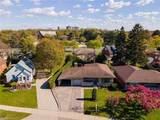 307 Bridgeport Road E, House detached with 4 bedrooms, 1 bathrooms and 4 parking in Waterloo ON | Image 40