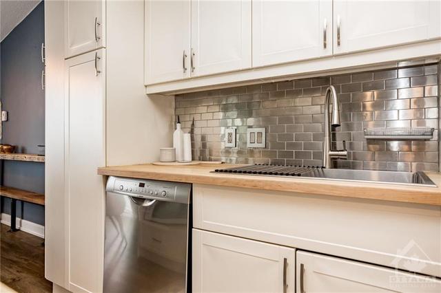 ph1 - 158 Mcarthur Avenue, Condo with 3 bedrooms, 2 bathrooms and 1 parking in Ottawa ON | Image 12