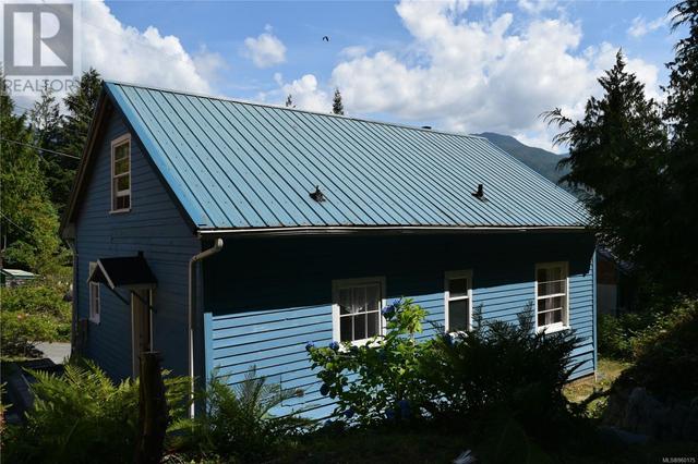 620 Cardiac Climb Rd, House detached with 3 bedrooms, 1 bathrooms and 2 parking in Tahsis BC | Image 26