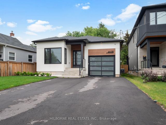 4628 Lee Ave, House detached with 2 bedrooms, 3 bathrooms and 5 parking in Niagara Falls ON | Image 30