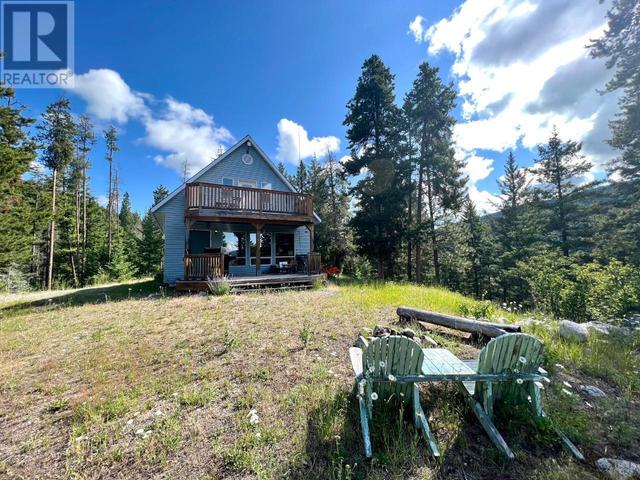 2556 Princeton Summerland Road, House detached with 3 bedrooms, 1 bathrooms and 3 parking in Okanagan Similkameen H BC | Image 6