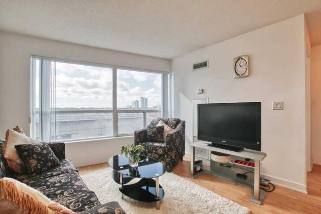 610 - 38 Lee Centre Dr, Condo with 1 bedrooms, 1 bathrooms and 1 parking in Toronto ON | Image 8