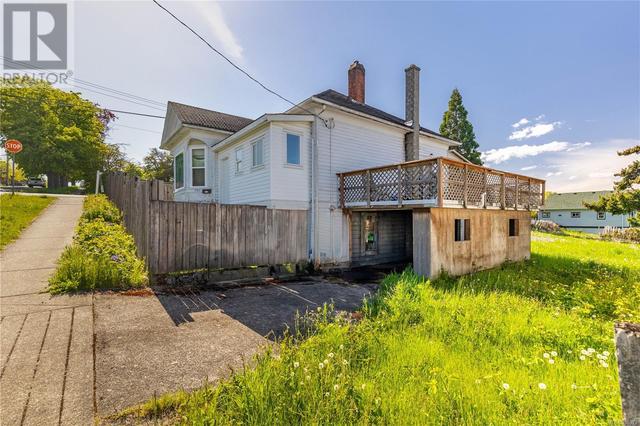 798 Franklyn St, House detached with 2 bedrooms, 1 bathrooms and 2 parking in Nanaimo BC | Image 13