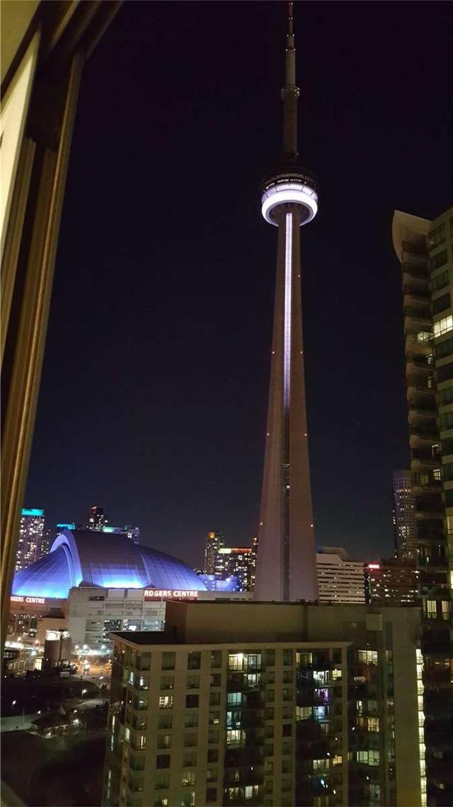 1708 - 12 York St, Condo with 0 bedrooms, 1 bathrooms and 0 parking in Toronto ON | Image 1
