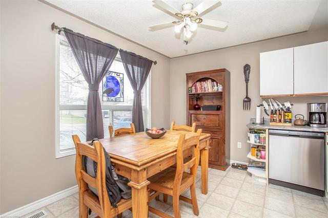 1069 Montreal Street, House semidetached with 3 bedrooms, 2 bathrooms and 4 parking in Kingston ON | Image 16