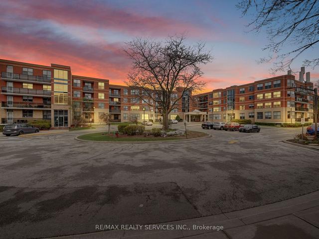 219 - 2199 Sixth Line, Condo with 2 bedrooms, 2 bathrooms and 2 parking in Oakville ON | Image 1