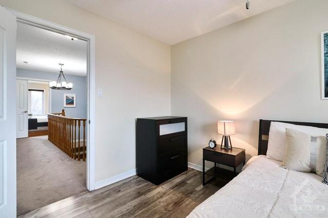 113 Gray Crescent, Townhouse with 3 bedrooms, 3 bathrooms and 3 parking in Ottawa ON | Image 24