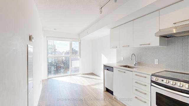 1103 - 87 Peter St, Condo with 2 bedrooms, 1 bathrooms and 0 parking in Toronto ON | Image 19