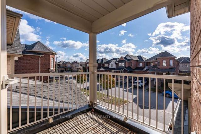 51 Waldron Cres, House semidetached with 4 bedrooms, 4 bathrooms and 2 parking in Richmond Hill ON | Image 13