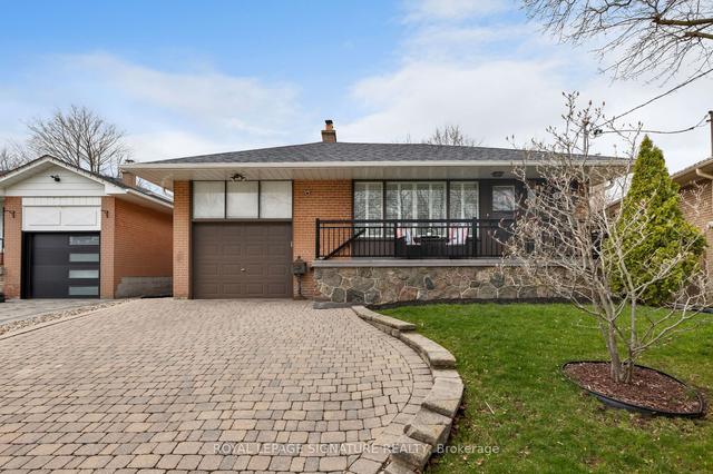 53 Merrygale Cres, House detached with 3 bedrooms, 2 bathrooms and 3 parking in Toronto ON | Image 1