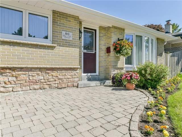 80 Clover Ridge Dr E, House detached with 3 bedrooms, 2 bathrooms and 2 parking in Ajax ON | Image 2