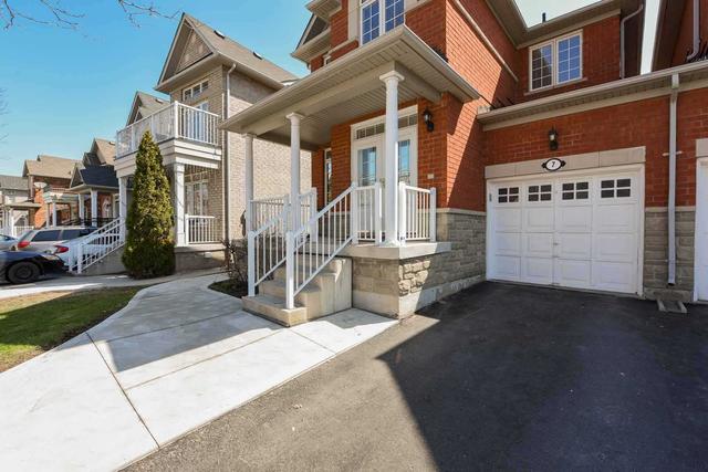 7 Overture Lane, House attached with 3 bedrooms, 4 bathrooms and 3 parking in Brampton ON | Image 12